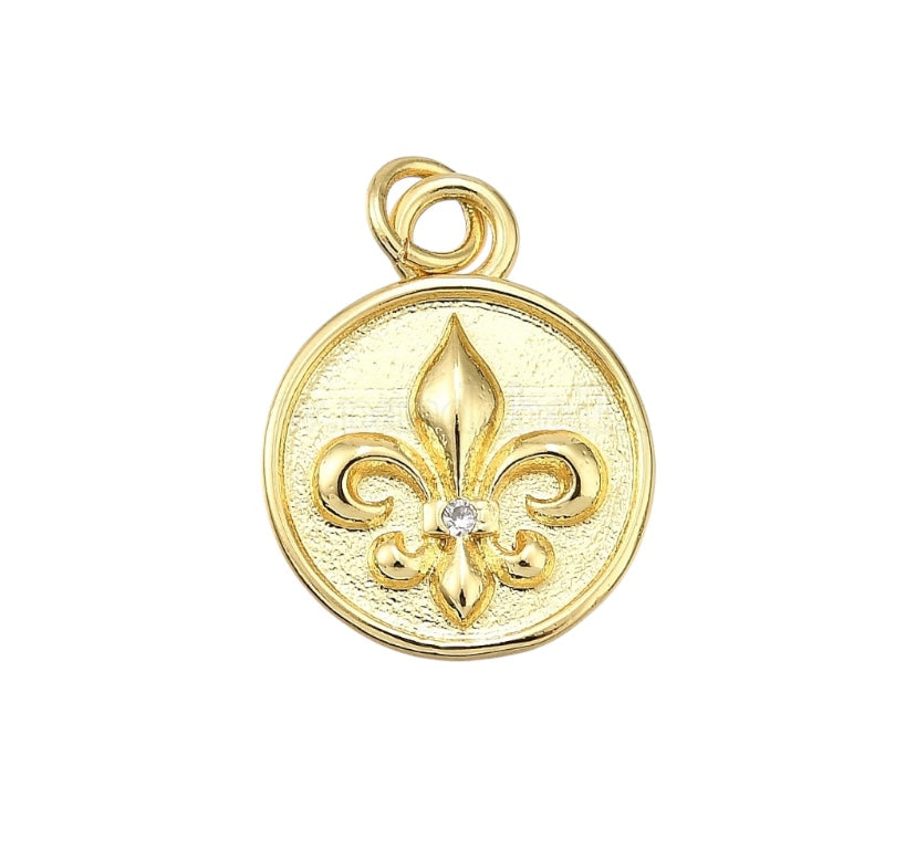Fluer de lis charm
